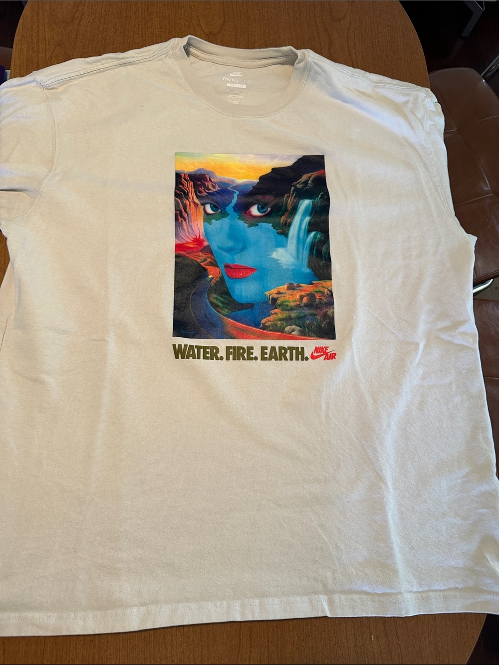 Nike White Graphic 'Water. Fire. Earth.' Tee with Multicolor Print xl men’s